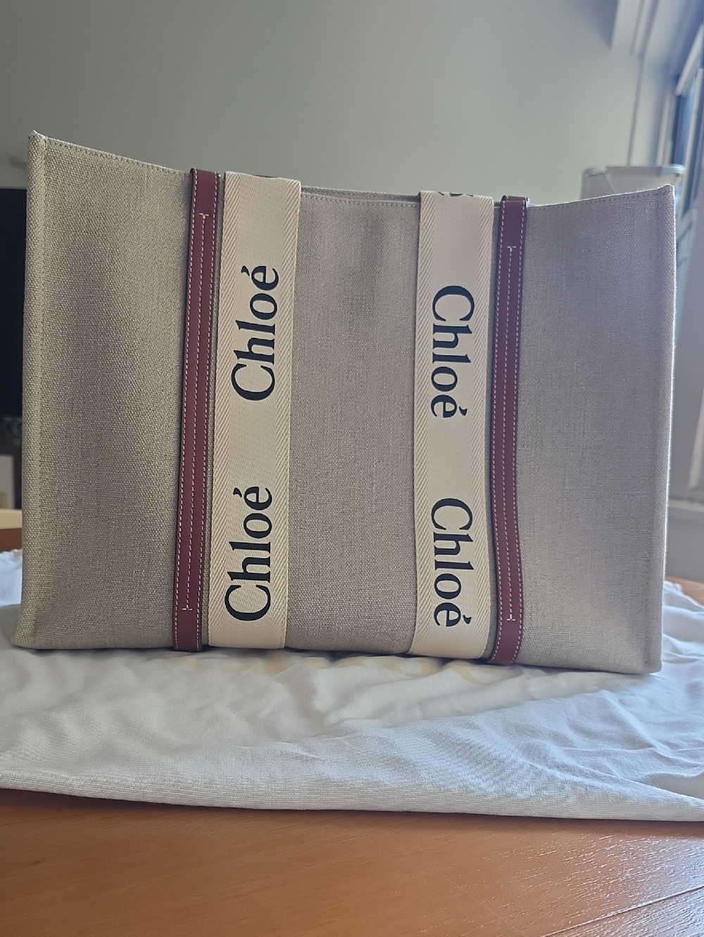 Chloé Beige Canvas Tote with Logo Straps and Brown Trim Large With Dust Bag - Picture 2 of 12